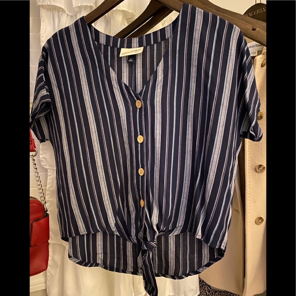 Universal Thread Button-up Stripe Blouse